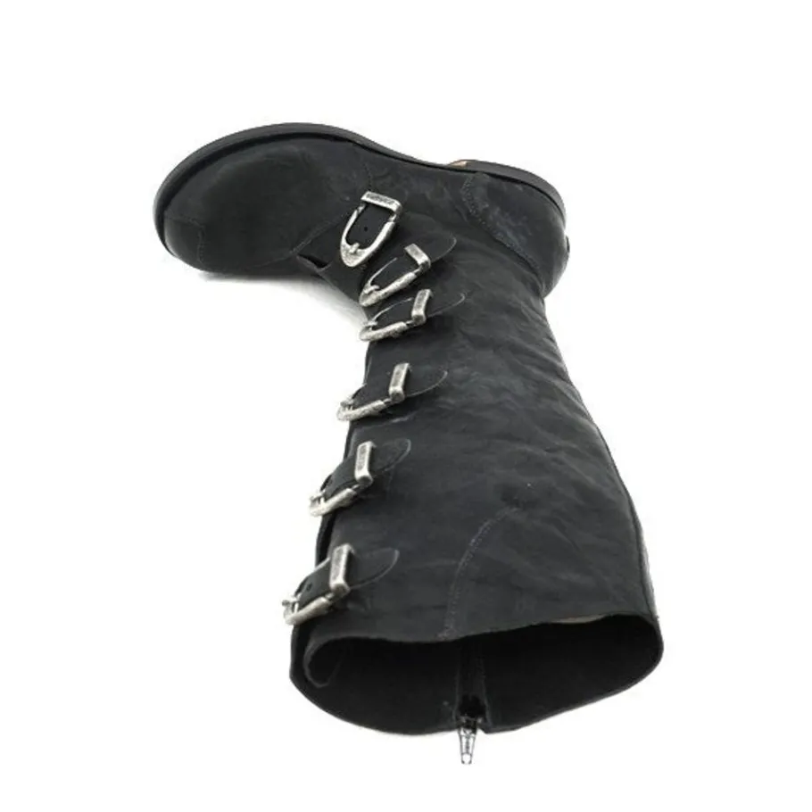Boots*CYDWOQ Alpha