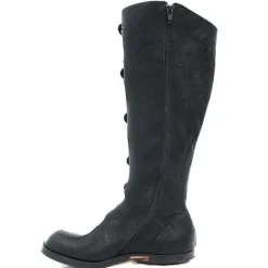 Boots*CYDWOQ Alpha