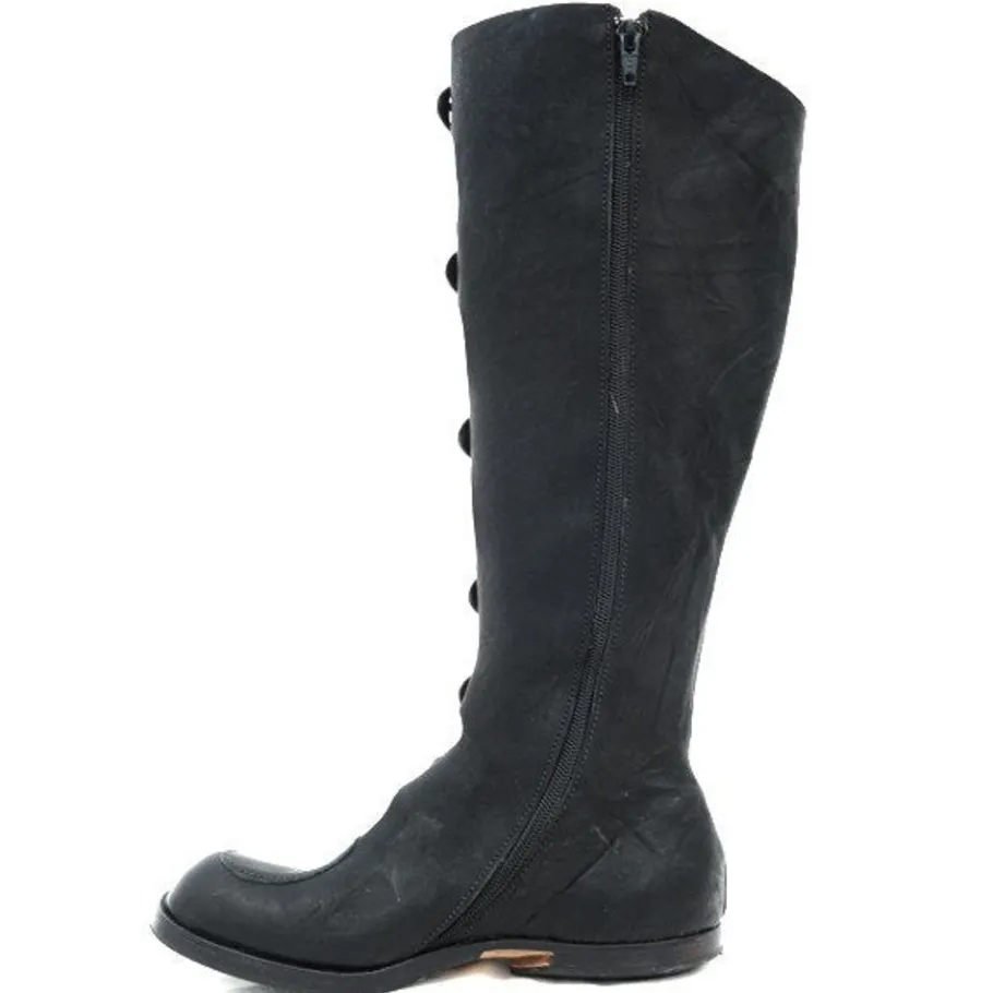 Boots*CYDWOQ Alpha
