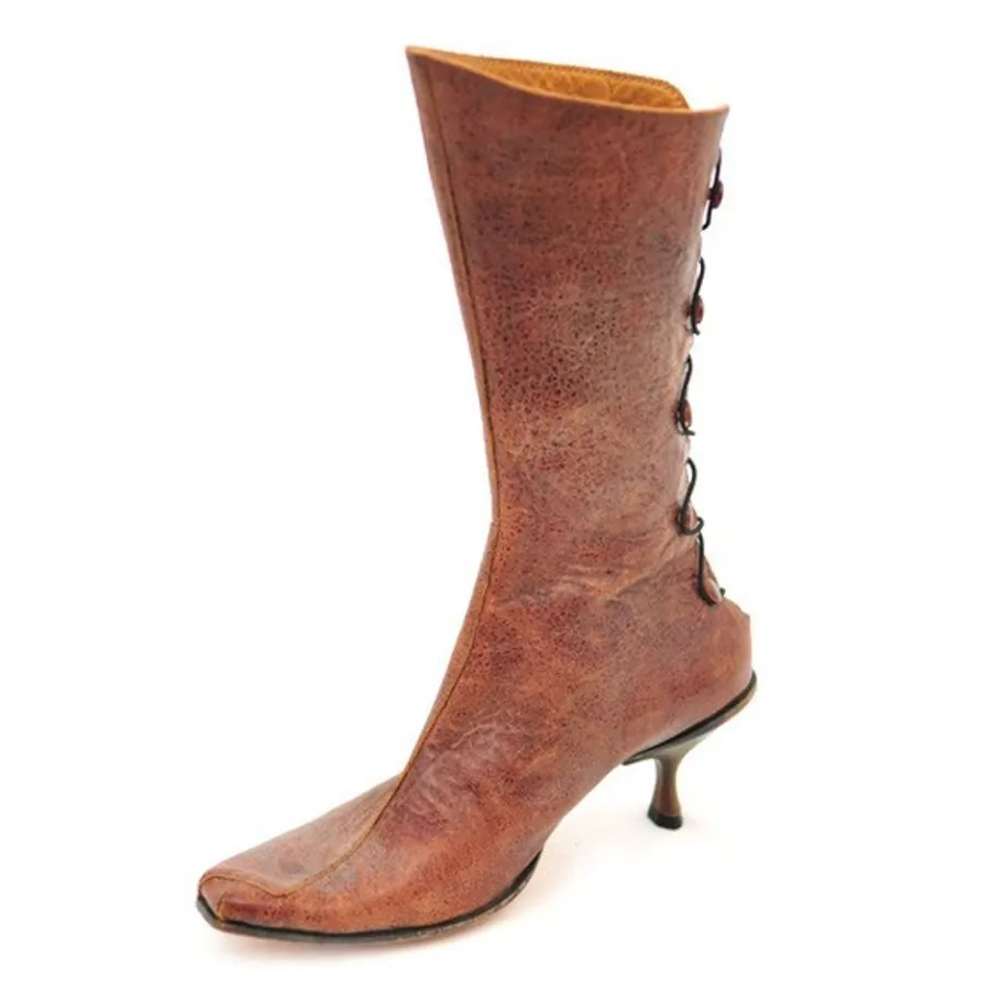Boots*CYDWOQ Apollo