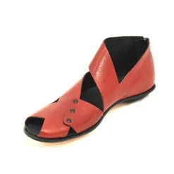 Shoes*CYDWOQ Arcade