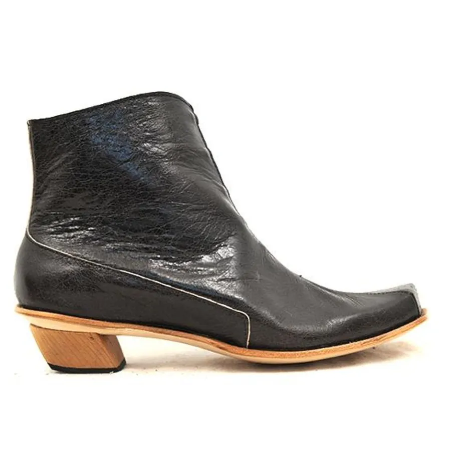 Boots*CYDWOQ Artemis