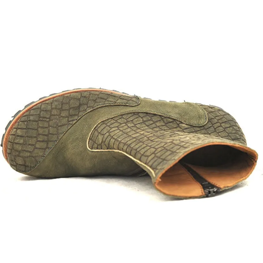 Boots*CYDWOQ Beta-V