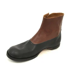 Boots*CYDWOQ Button