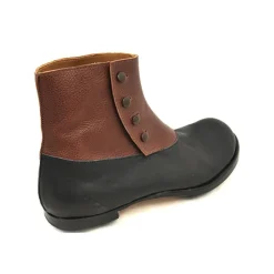 Boots*CYDWOQ Button
