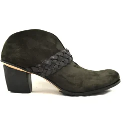Boots*CYDWOQ Cream