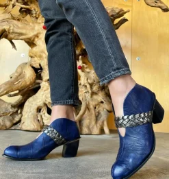 Boots*CYDWOQ Cream