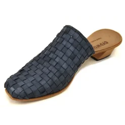 Shoes*CYDWOQ East - M