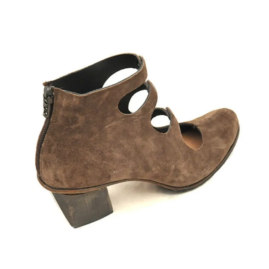 Boots*CYDWOQ Engage