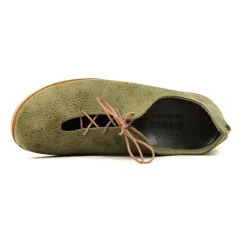 Shoes*CYDWOQ Exit