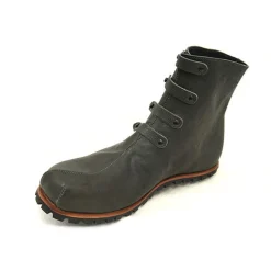 Boots*CYDWOQ Genesis