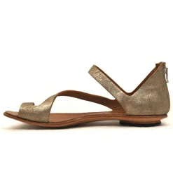 Sandals*CYDWOQ Health