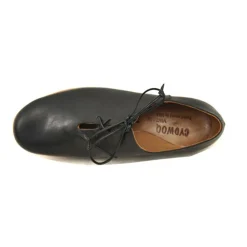 Shoes*CYDWOQ Insight