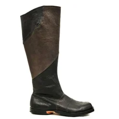 Boots*CYDWOQ Instructor
