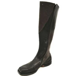 Boots*CYDWOQ Instructor