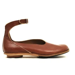 Shoes*CYDWOQ Intern