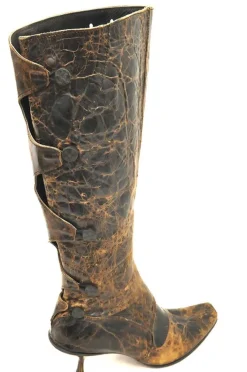 Boots*CYDWOQ Kappa