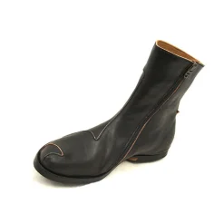 Boots*CYDWOQ Lava
