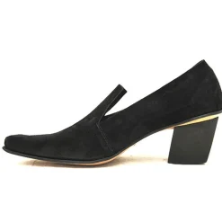 Shoes*CYDWOQ Literary