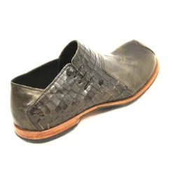Shoes*CYDWOQ Magma