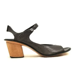 Sandals*CYDWOQ Metro