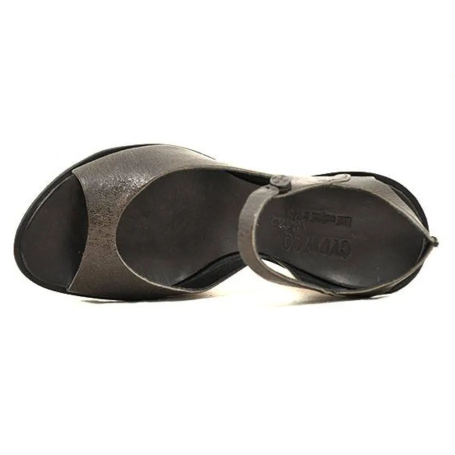Sandals*CYDWOQ Metro