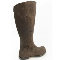 Boots*CYDWOQ Novelist
