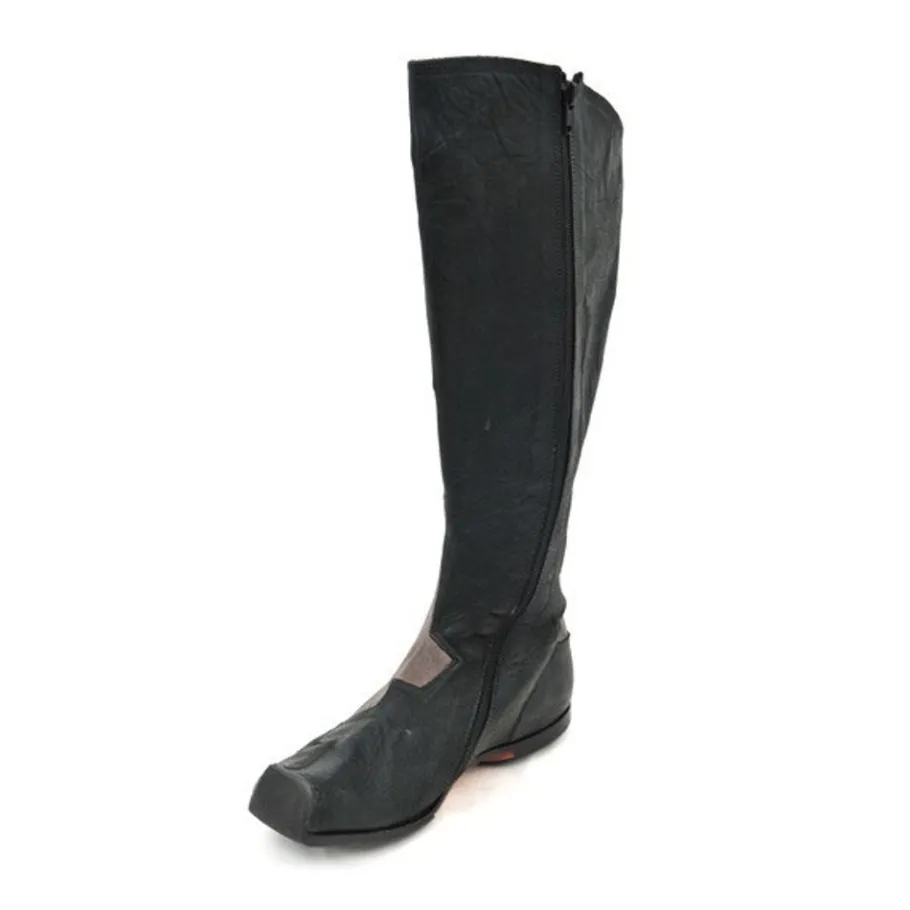 Boots*CYDWOQ Omega