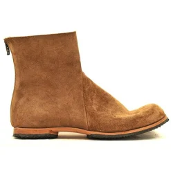 Boots*CYDWOQ Outland