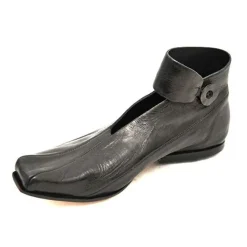 Boots*CYDWOQ Patio