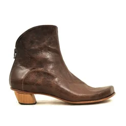 Boots*CYDWOQ Pin