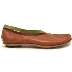 Shoes*CYDWOQ Plant