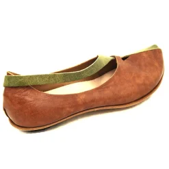Shoes*CYDWOQ Plant