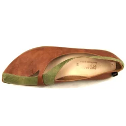 Shoes*CYDWOQ Plant