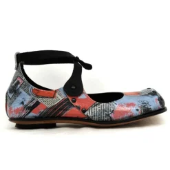 Shoes*CYDWOQ Poster
