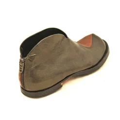 Boots*CYDWOQ Pragmatic