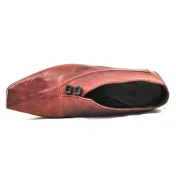 Shoes*CYDWOQ Record