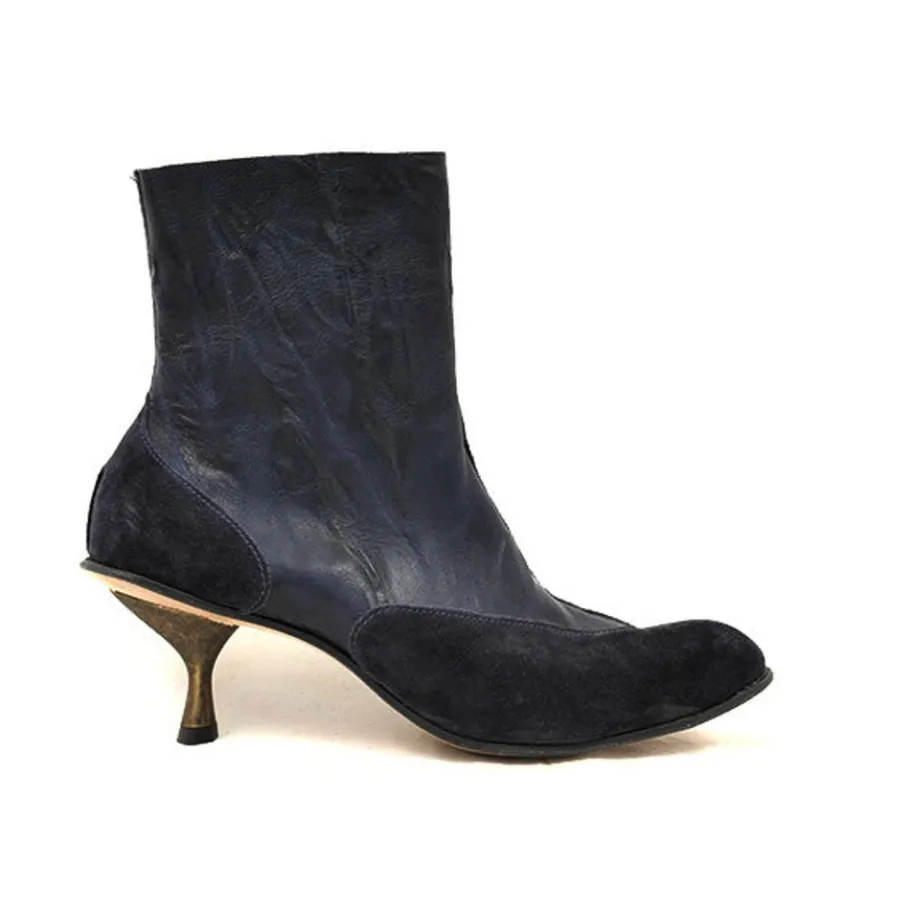 Boots*CYDWOQ Secure