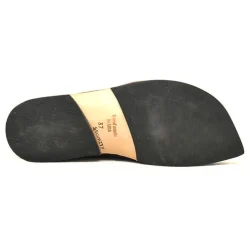 Shoes*CYDWOQ Security