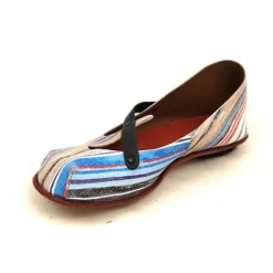 Shoes*CYDWOQ Signal