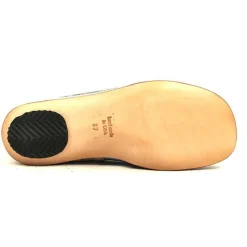 Shoes*CYDWOQ Signal