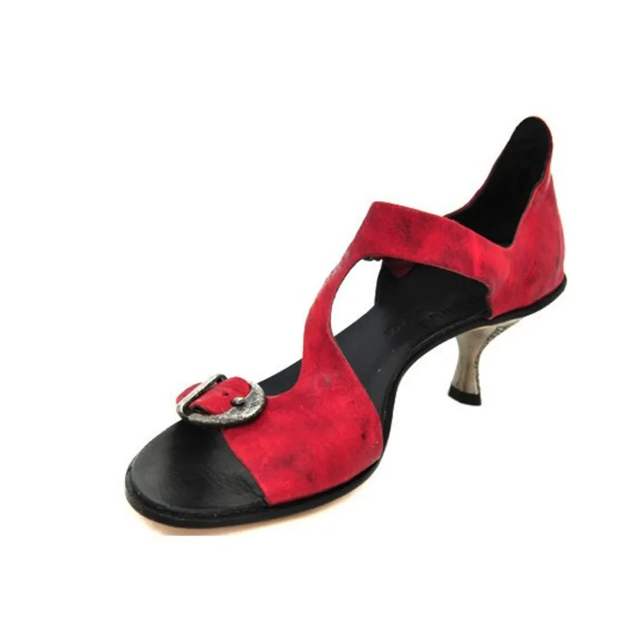 Sandals*CYDWOQ Steam