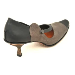 Shoes*CYDWOQ Tester