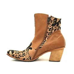 Boots*CYDWOQ Theta-S