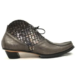 Boots*CYDWOQ Tribal