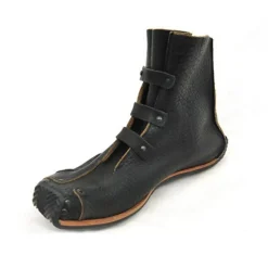Boots*CYDWOQ Trident