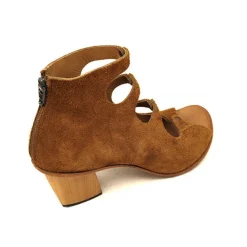 Boots*CYDWOQ Unite