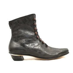 Boots*CYDWOQ Venus