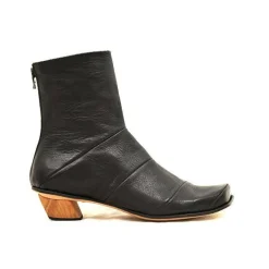 Boots*CYDWOQ Virtus